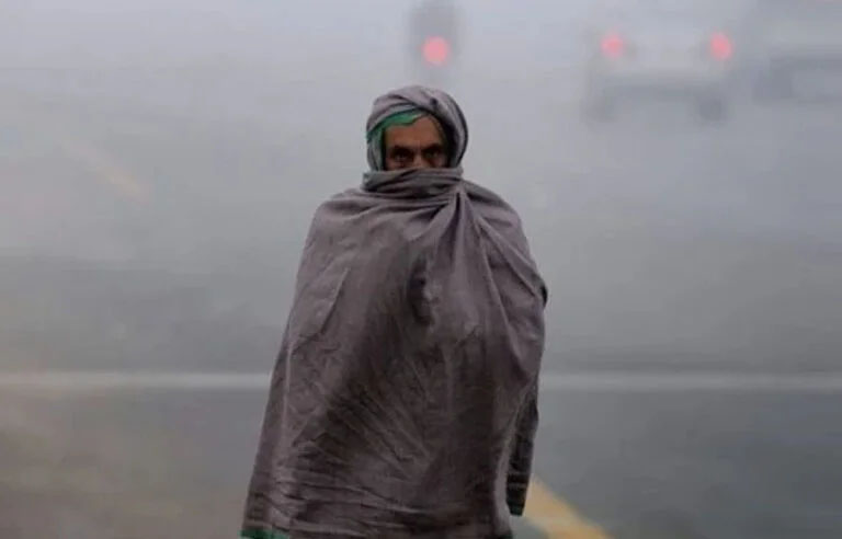 سردی کا راج جاری! آئندہ 24 گھنٹوں میں موسم کیسا رہے گا؟ محکمہ موسمیات نے پیش گوئی کر دی