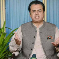 مسکراہٹ کے پیچھے درد!مرد گھروں میں سب کچھ سہہ جاتے ہیں، مگر بولتے نہیں،طلال چوہدری