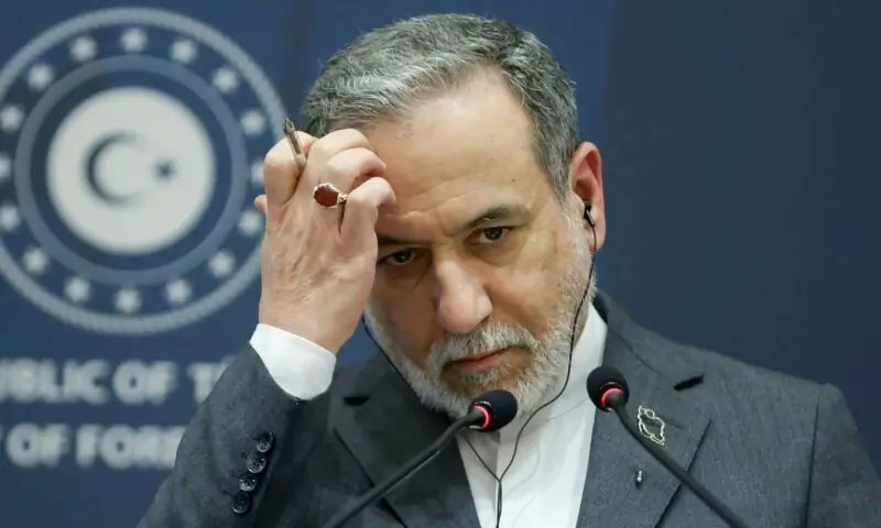 پابندیاں اٹھانے کے بدلے جوہری ہتھیار سے دست برداری کے لیے تیار ہیں: ایران