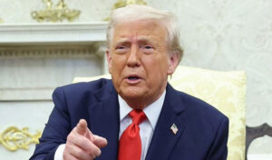 ایران کی ملٹری اور سیاسی قیادت ختم ، پاسداران انقلاب ہتھیار ڈال دے، ٹرمپ