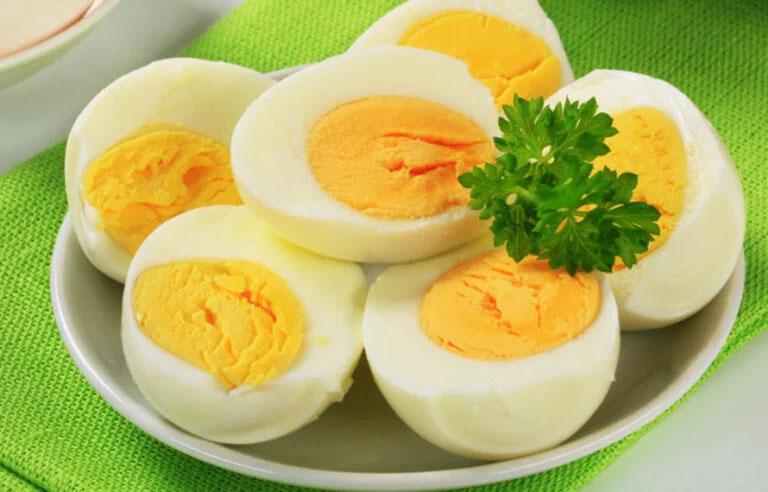 روزانہ انڈے سے دل، دماغ اور جسم پر کیا اثر پڑتا ہے؟ یہ جاننا ضروری ہے