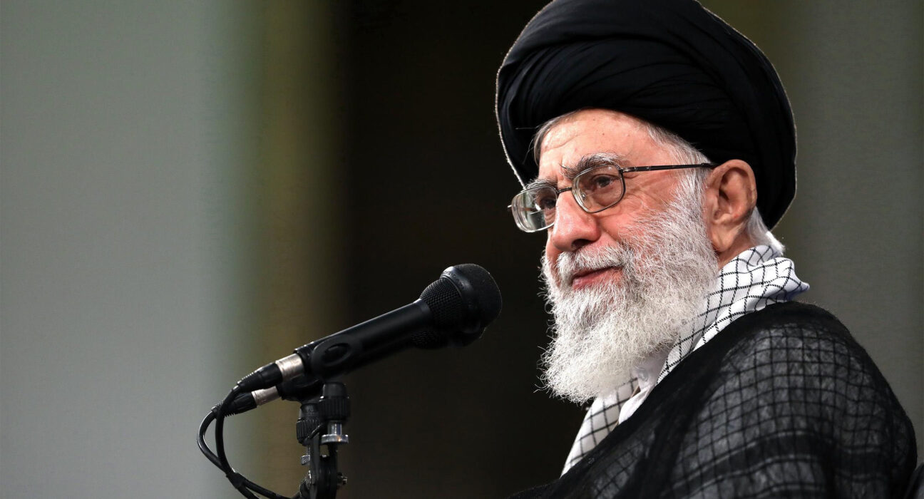 دشمن کے سامنے جھکنے سے انکار! ٹرمپ کی دھمکیوں پر ایران کا ایسا جواب جس نے دنیا کو ہلا دیا