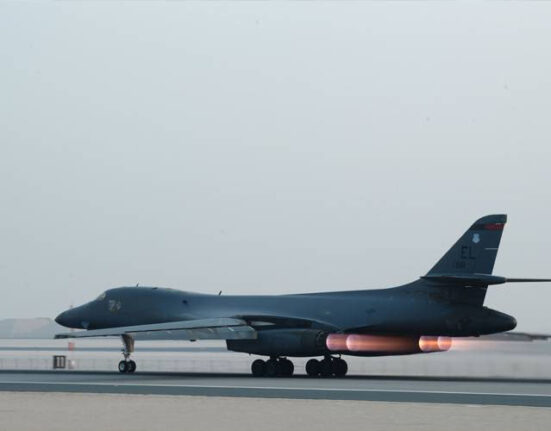 امریکی طیاروں کی قطر کے ایئر بیس پر سرگرمیاں تیز ہوگئیں