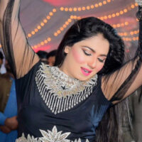 ایک ڈرامے کا معاوضہ آلٹو کی قیمت سے بھی زیادہ ہے، مہک ملک