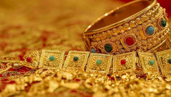 سونے کی قیمت میں 10 ہزار روپے سے زائد کا اضافہ، فی تولہ کتنے کا ہوگیا؟