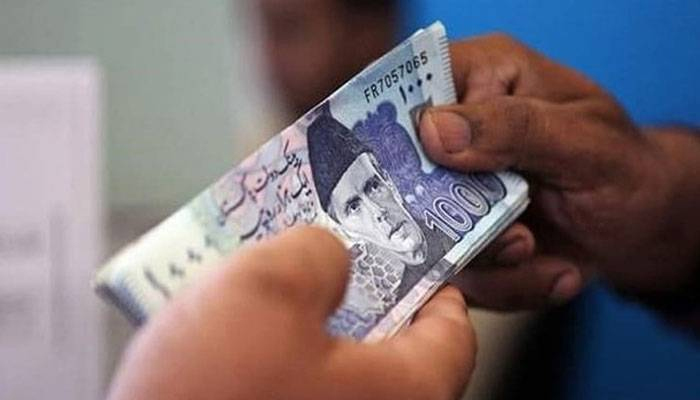 رمضان ریلیف پیکیج کی رقم 12 ہزار سے بڑھا دی گئی، اب کتنے پیسے ملیں گے؟ حکومتی اعلان نے غریبوں کے دل جیت لیے