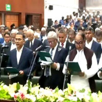 بنگلہ دیش کے ارکان پارلیمنٹ نے حلف اٹھا لیا