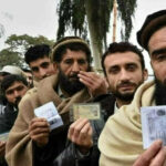 پشاور میں بڑے اپریشن کا آغاز! پانچ ہزار سے زائد افغانیوں کی سکریننگ مکمل، سینکڑوں گرفتار