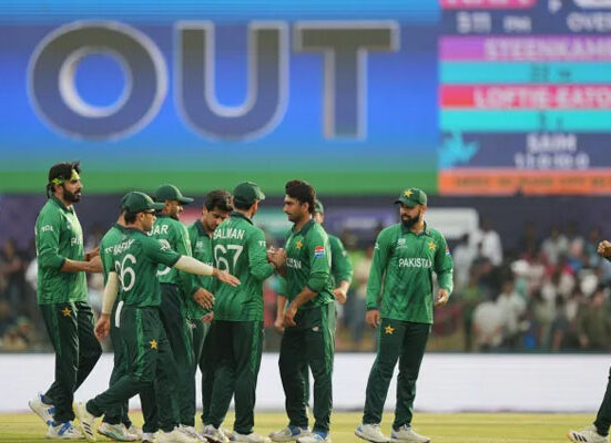 پاکستانی بولرز سری لنکا کو 147 رنز پر نہ روک سکے، گرین شرٹس ٹی ٹوئنٹی ورلڈکپ سے باہر