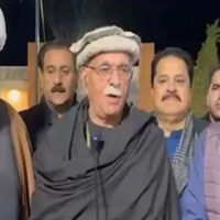 دھرنا جاری رہے گا، محمود اچکزئی کا اعلان، مطالبات نہ مانے گئے تو رمضان میں بھی پارلیمنٹ میں بیٹھیں گے