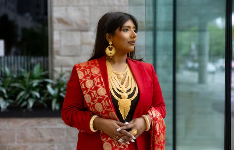 سونا پھر مہنگا، قیمت میں مسلسل اضافہ، فی تولہ کتنے کا ہو گیا؟ جانئے