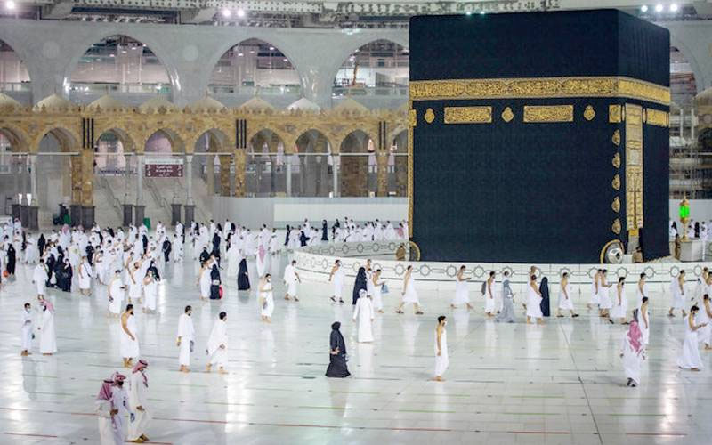 مسجد الحرام کے مطاف کا سنگ مرمرشدیدگرمی میں بھی ٹھنڈاکیوں رہتاہے؟