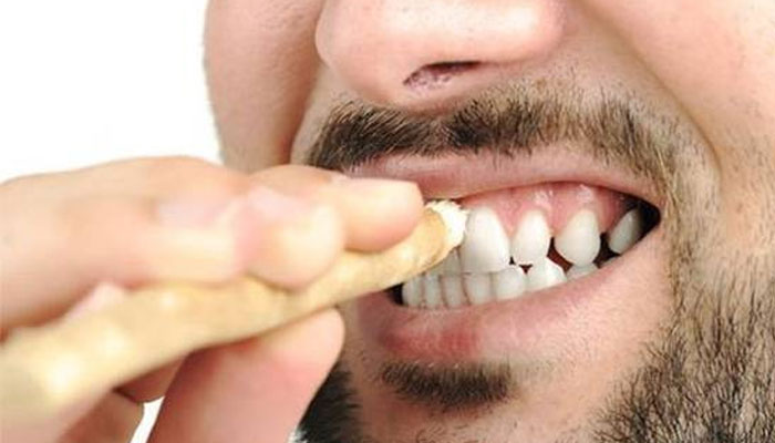روزے کی حالت میں مسواک استعمال کرنا کیسا ہے؟جانیں تفصیلات