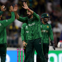 ٹی20 ورلڈکپ: پاکستان کو سیمی فائنل میں پہنچنے کیلئے سری لنکا کو کتنے رنز سے ہرانا ہوگا؟