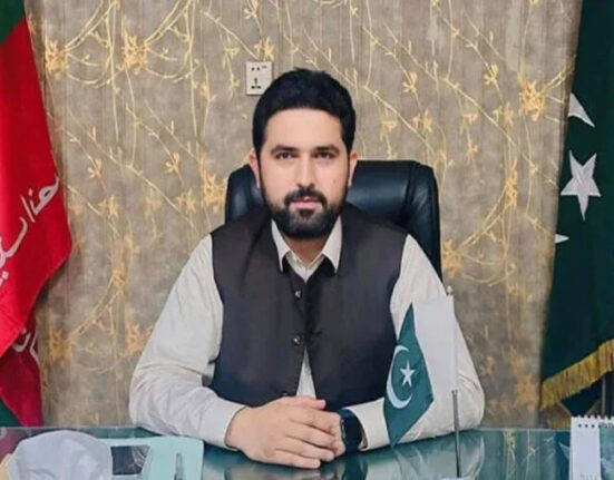 گورنر راج یا ایمرجنسی کی دھمکیوں سے اپنے مؤقف سے پیچھے نہیں ہٹوں گا، سہیل آفریدی