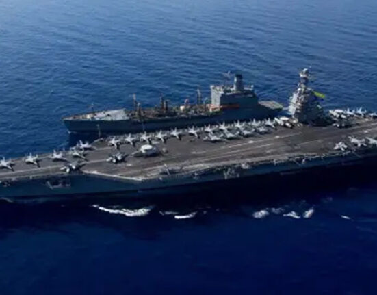 امریکا کا مشرق وسطیٰ میں دنیا کا سب سے بڑا بحری بیڑہ تعینات کرنے کا اعلان