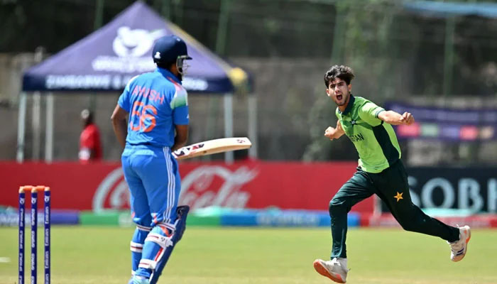 انڈر19 ورلڈکپ: بھارت پاکستان کو ہرا کر سیمی فائنل میں پہنچ گیا