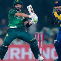 ٹی 20 ورلڈکپ: صاحبزادہ فرحان کی سنچری، پاکستان کا سری لنکا کو جیت کیلئے 213 رنز کا ہدف