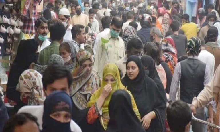 پیٹرول 55 روپے مہنگا کرنے کے بعد حکومت نے عوام پر ایک اور بم گرادیا