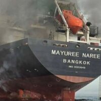 آبنائے ہرمز میں کشیدگی عروج پر ، ڈرون بوٹس اور بارودی سرنگوں سے جہازوں پر حملے