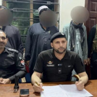 جعلی شناختی کارڈز کا بڑا سکینڈل بے نقاب! افغانوں کو پاکستانی خاندانوں میں شامل کرنیوالا گروہ گرفتار