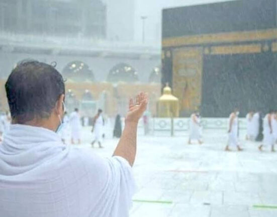 مکہ مکرمہ سمیت سعودی عرب کےکئی شہروں میں باران رحمت،موسم خوشگوار