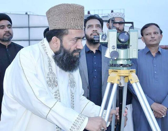 ماہ شوال کا چاند دیکھنے کیلئےمرکزی رویت ہلال کمیٹی کا اجلاس طلب