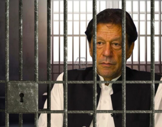 سابق وزیر اعظم عمران خان کو جیل میں 950 دن ہو گئے