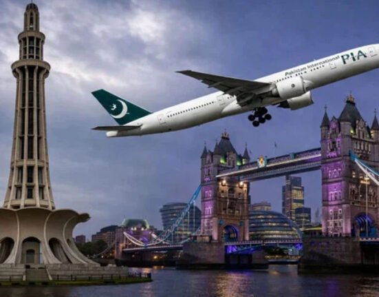 پی آئی اے کا بڑا اعلان! 6 سال بعد لندن کیلئے براہ راست پروازیں بحال، پہلی فلائٹ کب روانہ ہوگی؟جانئے