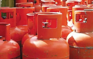 ایل پی جی مہنگی ہوگئی، قیمت میں 70 سے 100 روپے فی کلو تک اضافہ