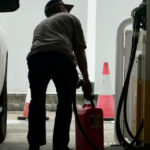 گھر میں 4 لیٹر پیٹرول ذخیرہ کرنے کے جرم میں شہری کو قید کی سزا