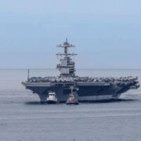 ایران کا امریکی بحری بیڑے ابراہم لنکن پر بیلسٹک میزائلوں سے حملہ