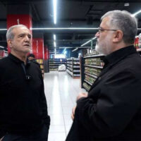 لیڈر ہو تو ایرانی صدر جیسا!ایرانی صدر عوام کے درمیان آ گئے،عوام کیساتھ وقت گزارا، آنکھوں کو نم کر دینے والے لمحات