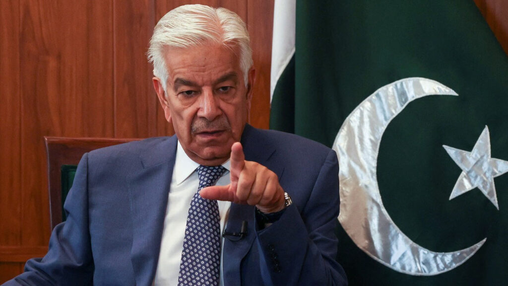 دہشت گردی کے خلاف پالیسی بنانے سے کس نے روکا؟ خواجہ آصف