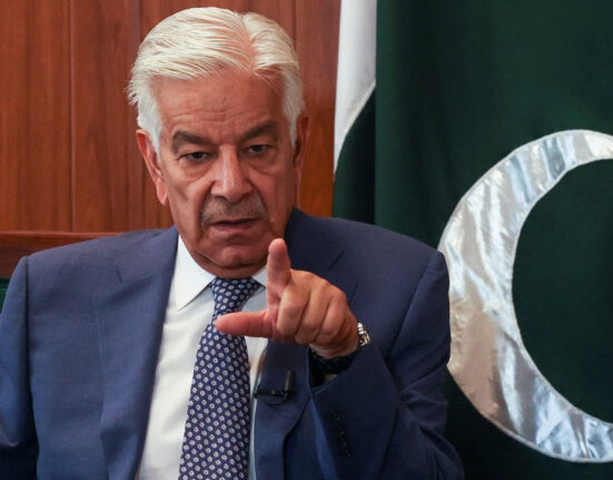 ’افغانیوں کی مہمان نوازی ہماری سب سے فاش غلطی ہے، اللہ ہمیں معاف کرے‘، خواجہ آصف