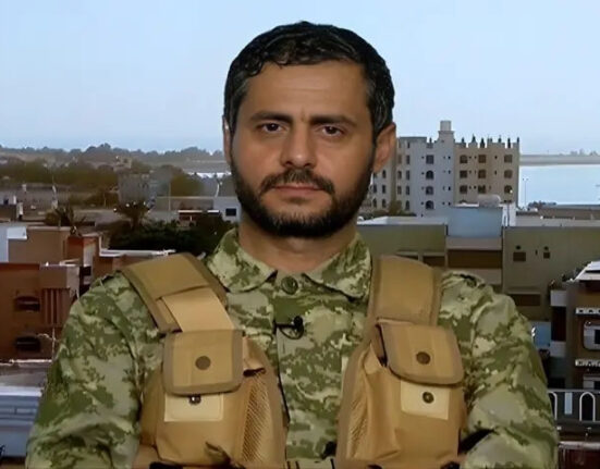 ’انگلی ٹریگر پر، مداخلت کے لیے تیار ہیں‘: یمنی حوثیوں کا ایران کی حمایت کا اعلان