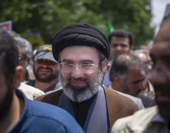 ایرانی سپریم لیڈر زخمی؟ایرانی صدر کے بیٹے کا اہم بیان سامنے آگیا