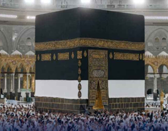 حرمین شریفین میں رمضان المبارک کی 29 شب پر لاکھوں افراد کی ختم قرآن کی خصوصی دعا میں شرکت