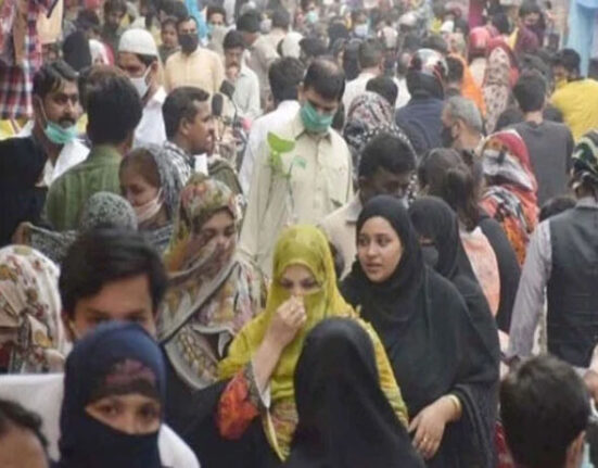 پیٹرول 55 روپے مہنگا کرنے کے بعد حکومت نے عوام پر ایک اور بم گرادیا