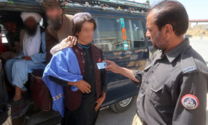 عید گزرتے ہی افغانوں کے خلاف کریک ڈاؤن، 341گرفتار، اب بچنا مشکل