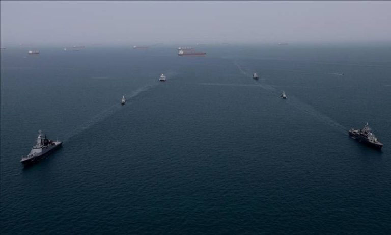 ایران کا بڑا فیصلہ، آبنائے ہرمز سے امدادی بحری جہازوں کو گزرنے کی اجازت
