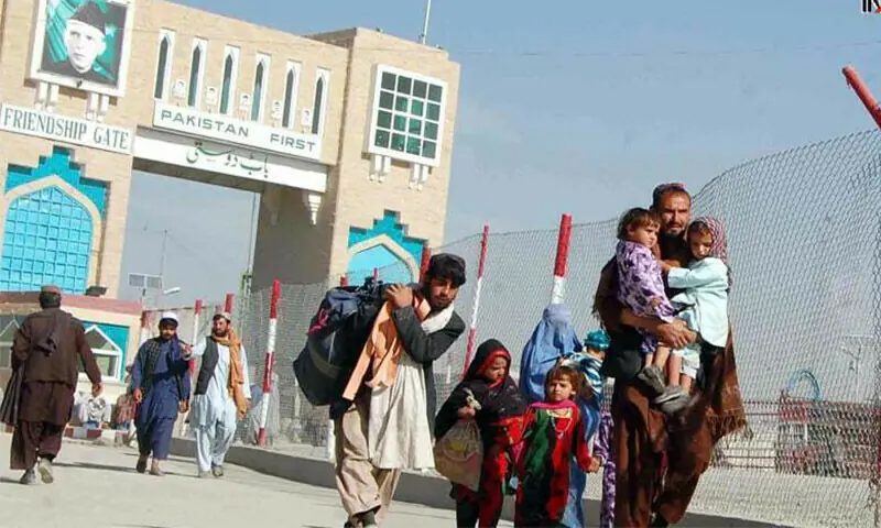 پاکستان سے افغان شہریوں کا انخلا جاری، اب تک کتنے واپس جاچکے ہیں؟