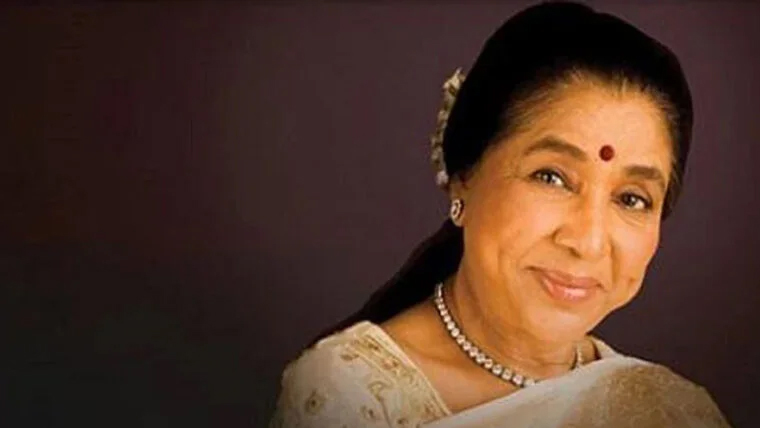 بھارتی لیجنڈری گلوکارہ آشا بھوسلے 92 سال کی عمر میں چل بسیں