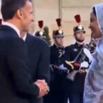 موریطانیہ کی خاتون اول کا اسلامی روایات کے تحت فرانسیسی صدر سے ہاتھ ملانے سے صاف انکار