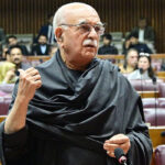 ’کوئی پاگل ہی ہو گا جو اس کامیابی پر خوش نہ ہو، حکومت کیساتھ ہیں، پاکستان زندہ باد، پاک فوج زندہ باد‘، محمود اچکزئی