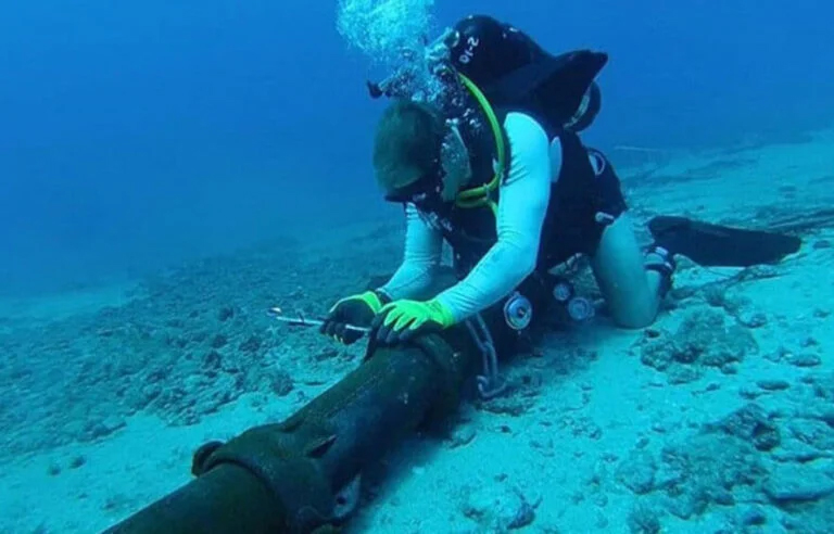 صارفین ہو جائیں تیار! سب میرین کیبل کی مرمت، انٹرنیٹ متاثر ہونے کا خدشہ