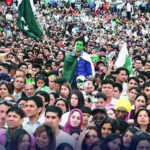 آبادی میں تیز اضافہ! کیا پاکستان کی آبادی 2050 تک 50 کروڑ تک پہنچ جائیگی ، خبر نے سب کو ششدر کردیا