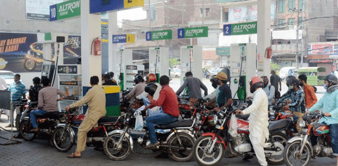 1 سے 5 مئی تک پیٹرول پمپس بند؟ اہم خبر آگئی