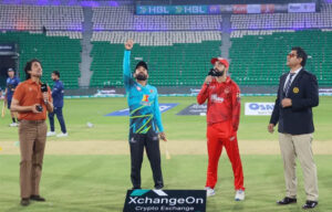 پی ایس ایل 11: اسلام آباد یونائیٹڈ کا راولپنڈیز کے خلاف ٹاس جیت کر پہلے فیلڈنگ کا فیصلہ