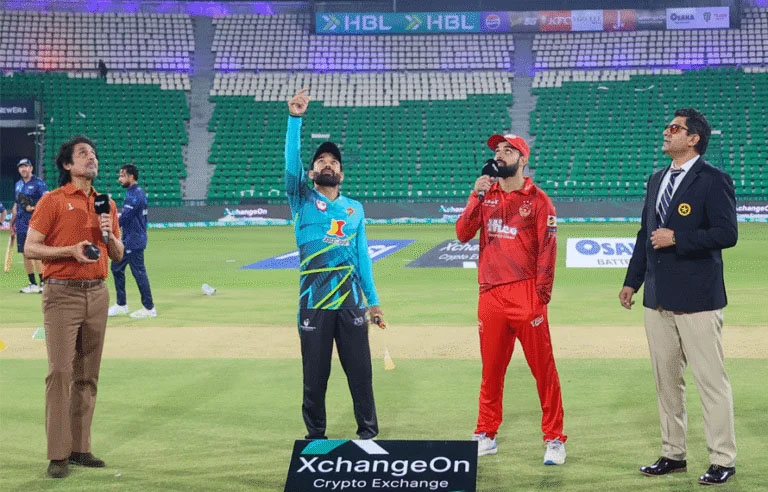 پی ایس ایل 11: اسلام آباد یونائیٹڈ کا راولپنڈیز کے خلاف ٹاس جیت کر پہلے فیلڈنگ کا فیصلہ